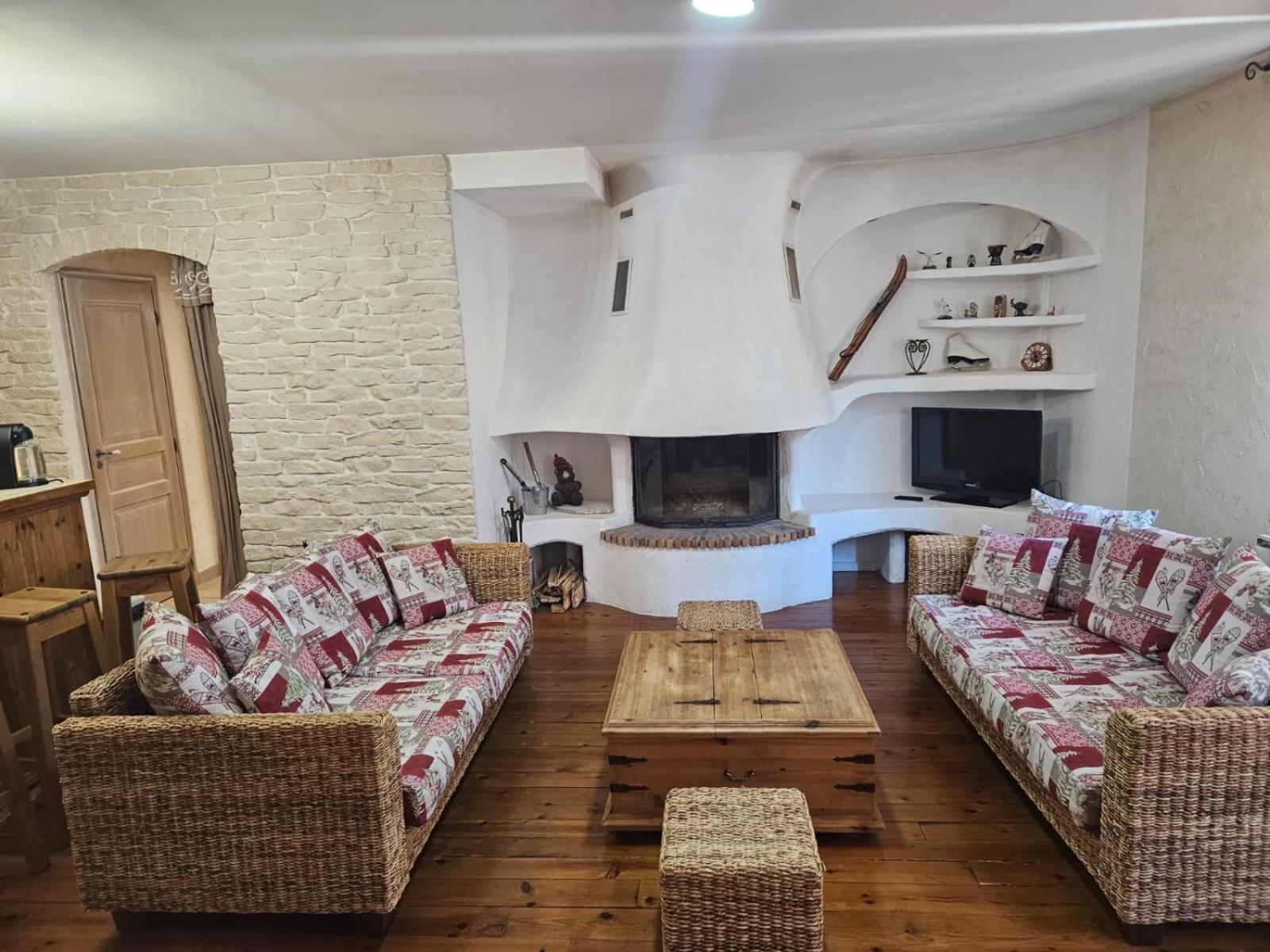 Apartamento Blaise 4 Pieces Saint-Étienne-de-Tinée Exterior foto